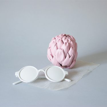 Standard Type Post + Right Sidebar